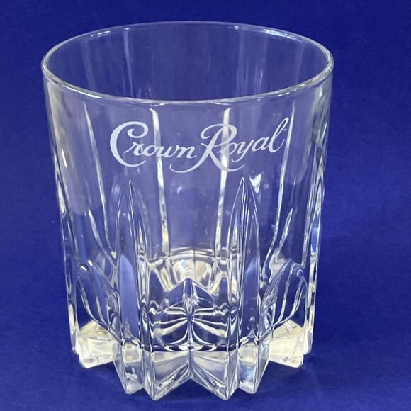 Set of 2 Crown Royal Rocks Glasses White Logo Starburst Base Made in Italy - Picture 7 of 9